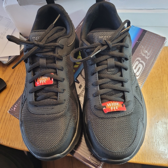 Man's wide Sketchers - Picture 10 of 10